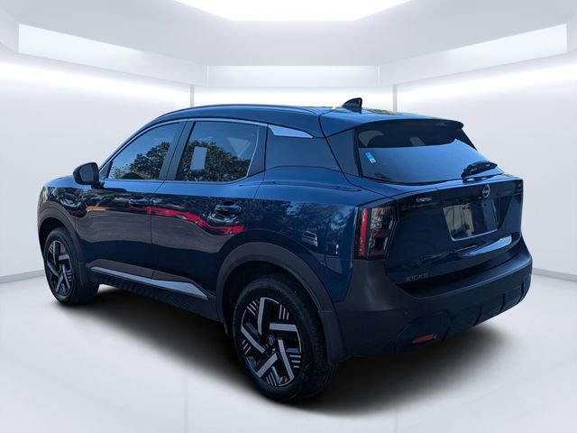 Used 2026 Nissan Kicks SV w/ SV Premium Package FWD image 5