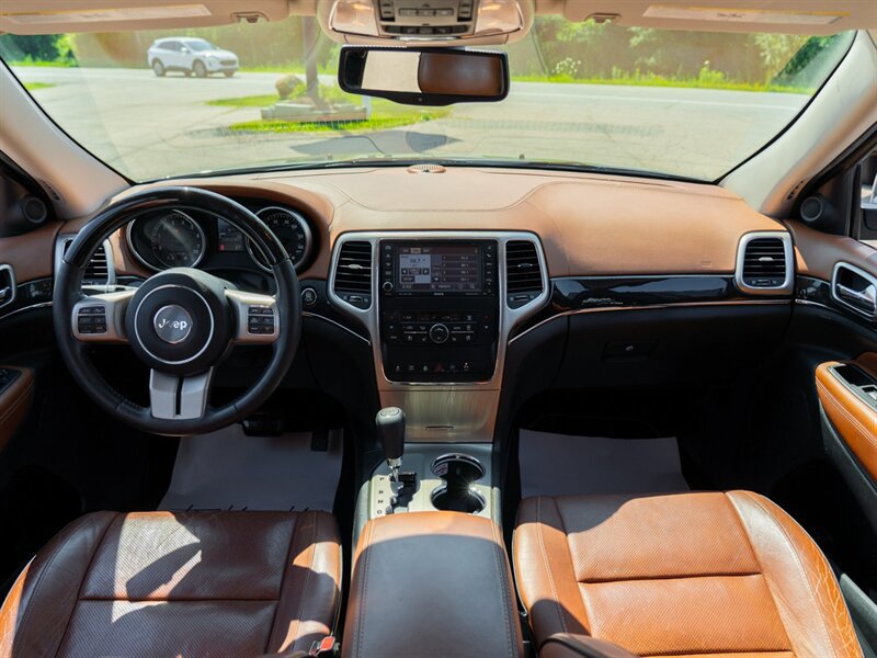 Used 2012 Jeep Grand Cherokee Overland Summit AWD/4WD image 24