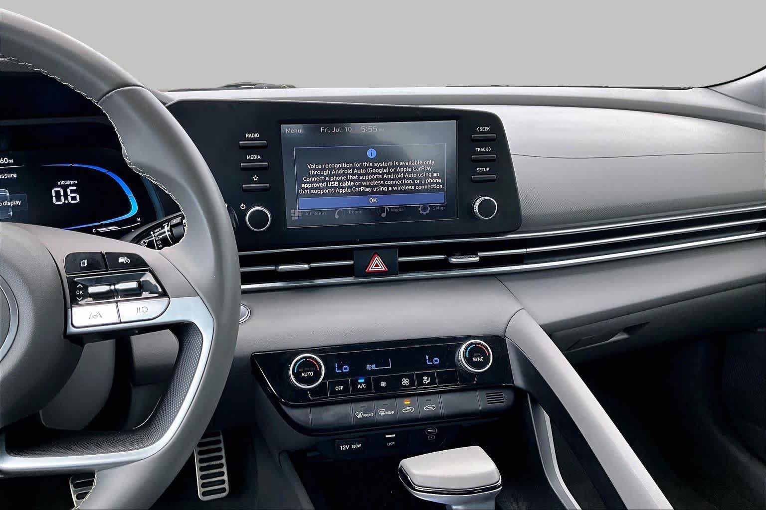 Used 2025 Hyundai Elantra Sport FWD image 7