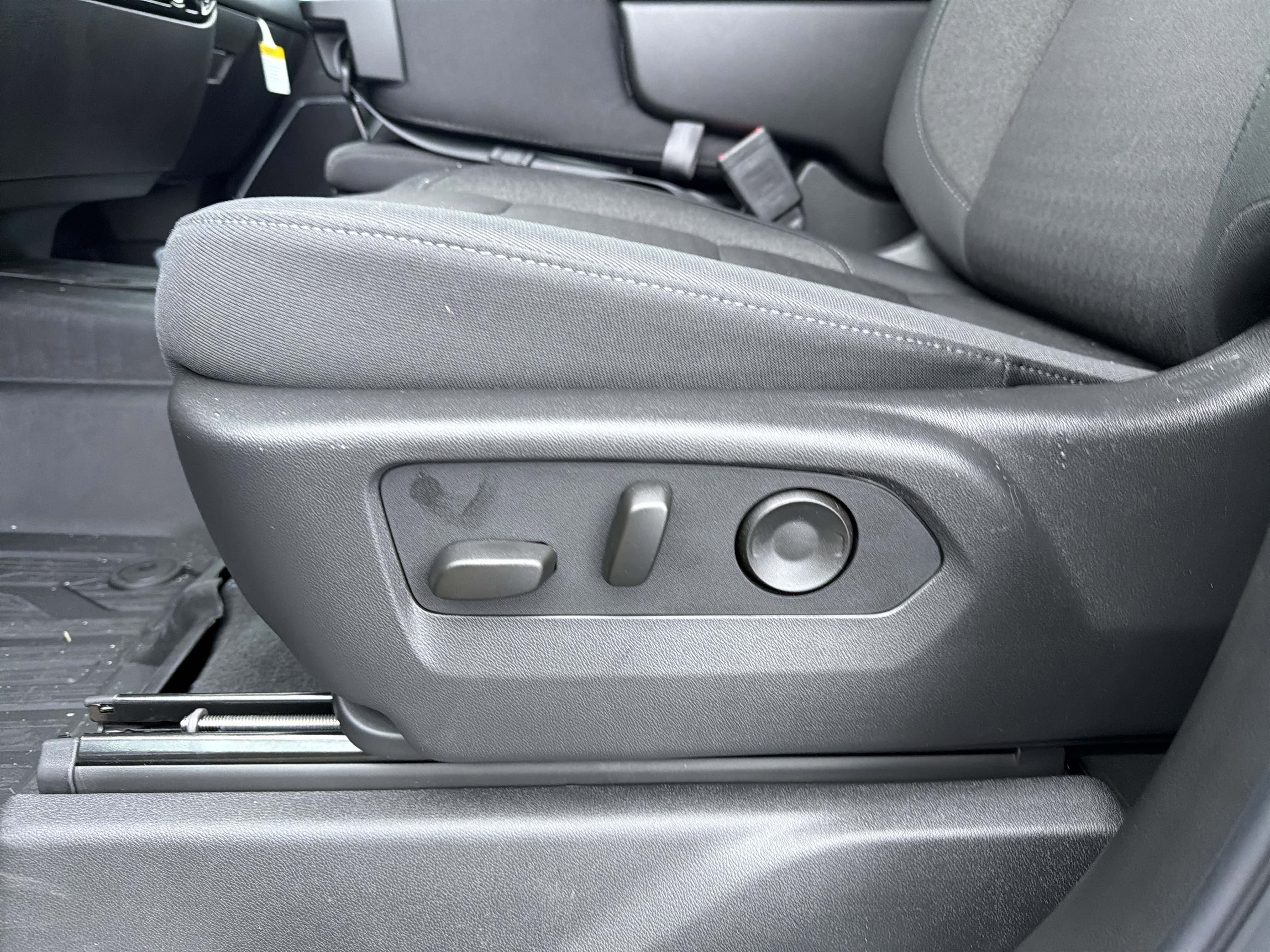 New 2026 GMC Sierra 2500 SLE w/ SLE Value Package; image 24