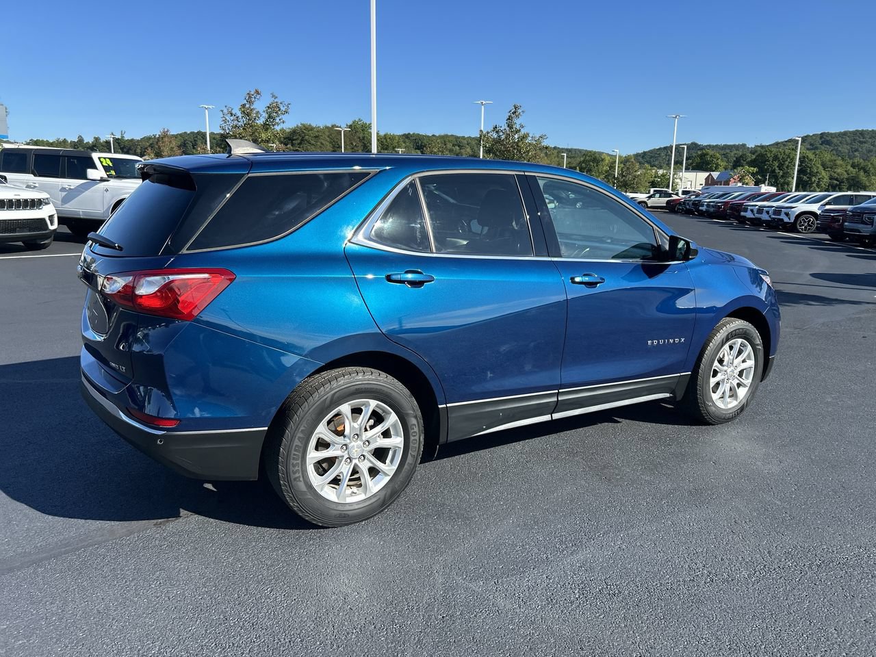 Used 2020 Chevrolet Equinox LT AWD/4WD image 7