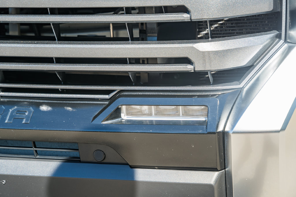 Used 2023 Toyota Tundra Limited AWD/4WD image 14