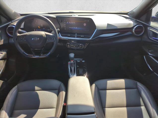 Used 2025 Chevrolet Trax RS image 21