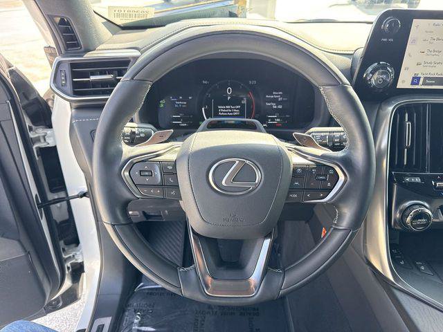 Certified 2025 Lexus LX 700h Luxury w/ Appearance Package AWD/4WD image 14