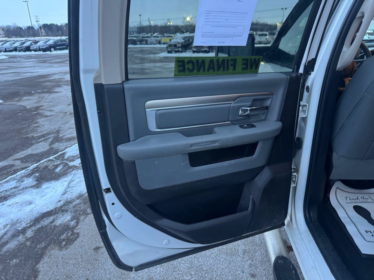 Used 2016 RAM 2500 SLT AWD/4WD image 13