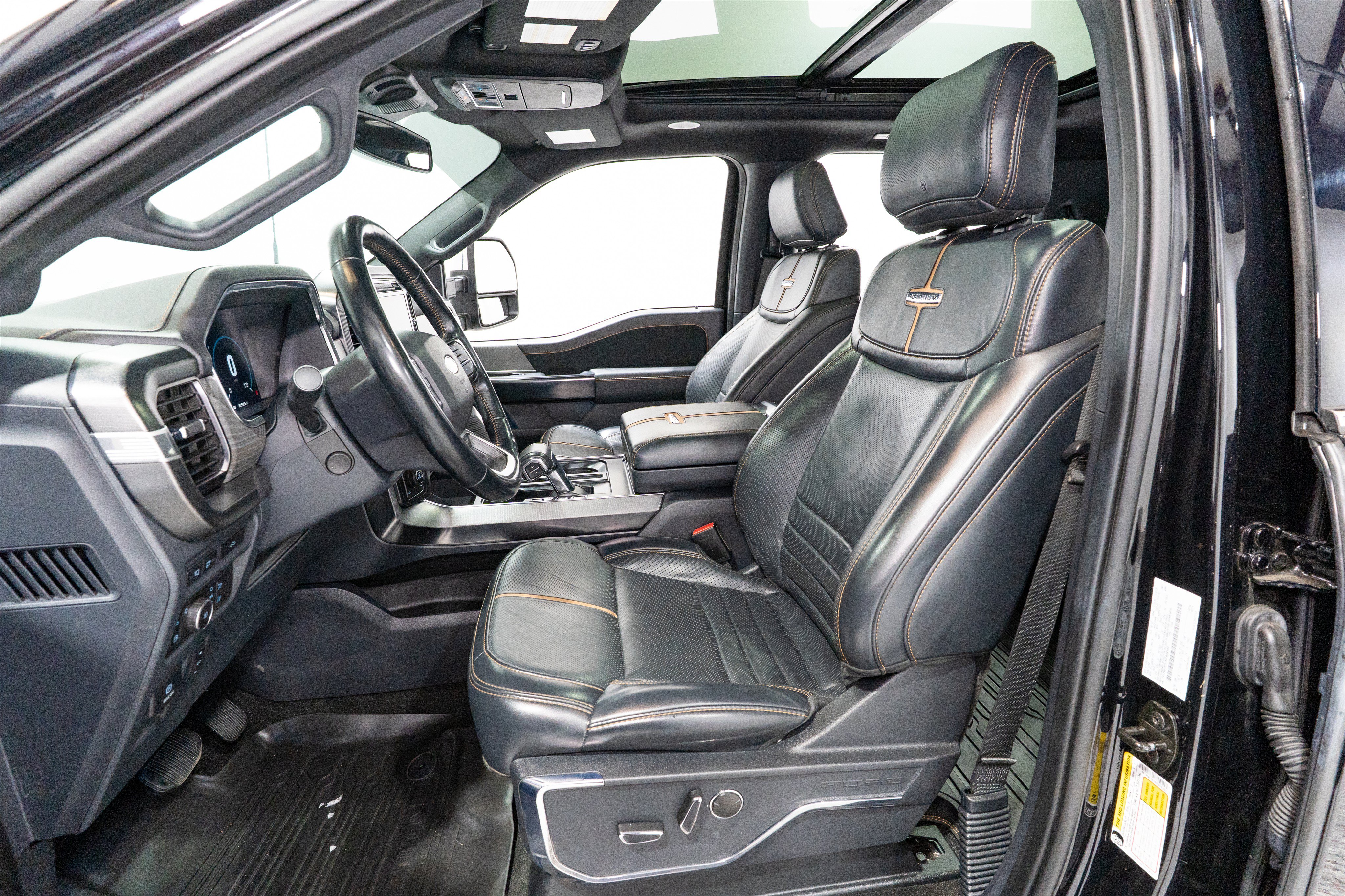 Used 2022 Ford F150 Platinum w/ Equipment Group 701A High AWD/4WD image 19