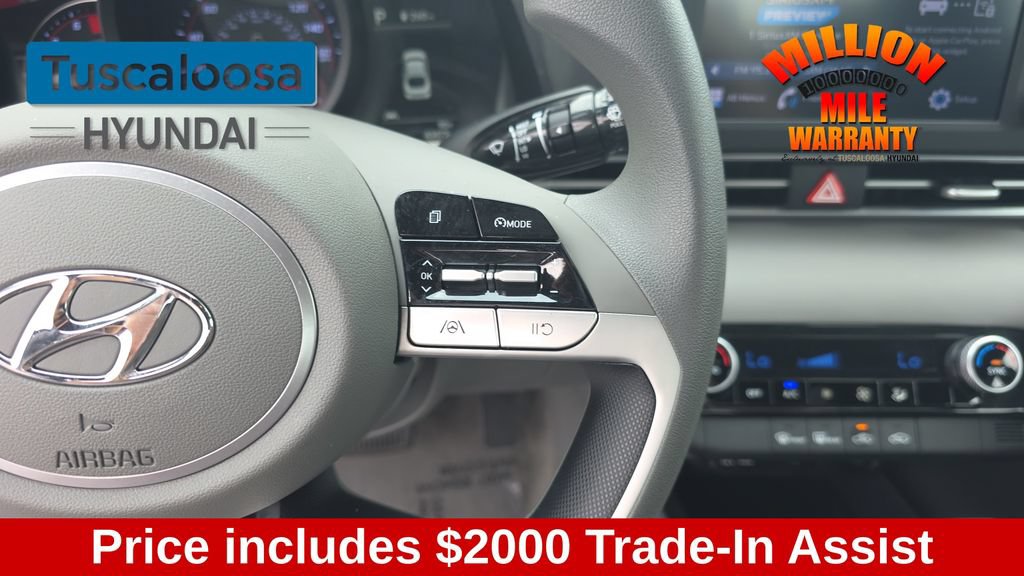 Used 2022 Hyundai Elantra SEL FWD image 18
