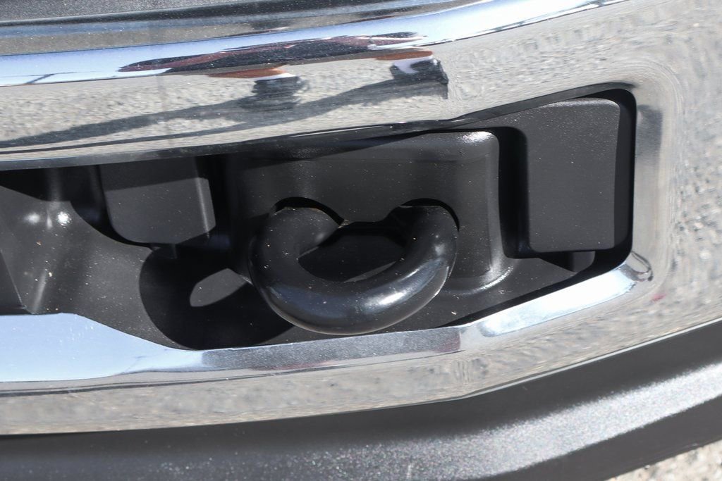 Used 2017 Ford F550 4x4 Crew Cab Super Duty image 56