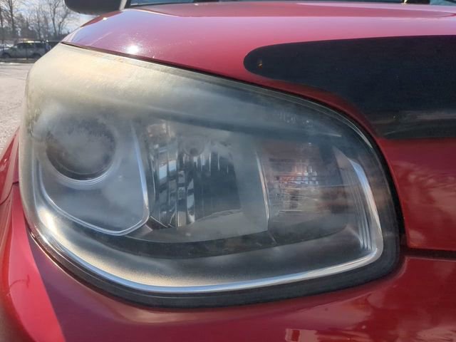 Used 2015 Kia Soul ! w/ Sun & Sound Package image 9