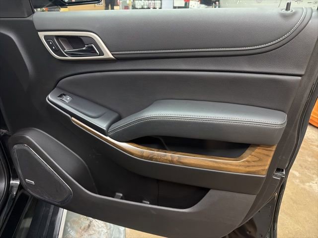 Used 2019 GMC Yukon Denali w/ Denali Ultimate Package image 30