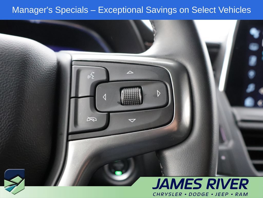 Used 2024 Chevrolet Suburban LT AWD/4WD image 29