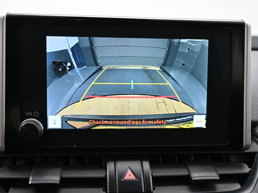 Used 2025 Toyota RAV4 XLE image 22