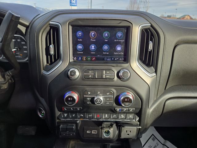 Used 2022 GMC Sierra 2500 Denali w/ Denali Ultimate Package image 24