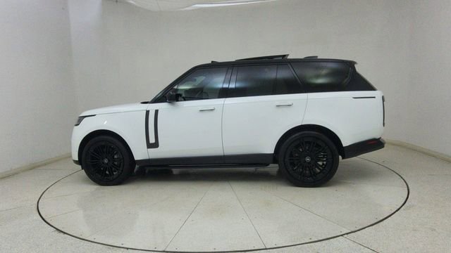 Used 2025 Land Rover Range Rover SE image 67