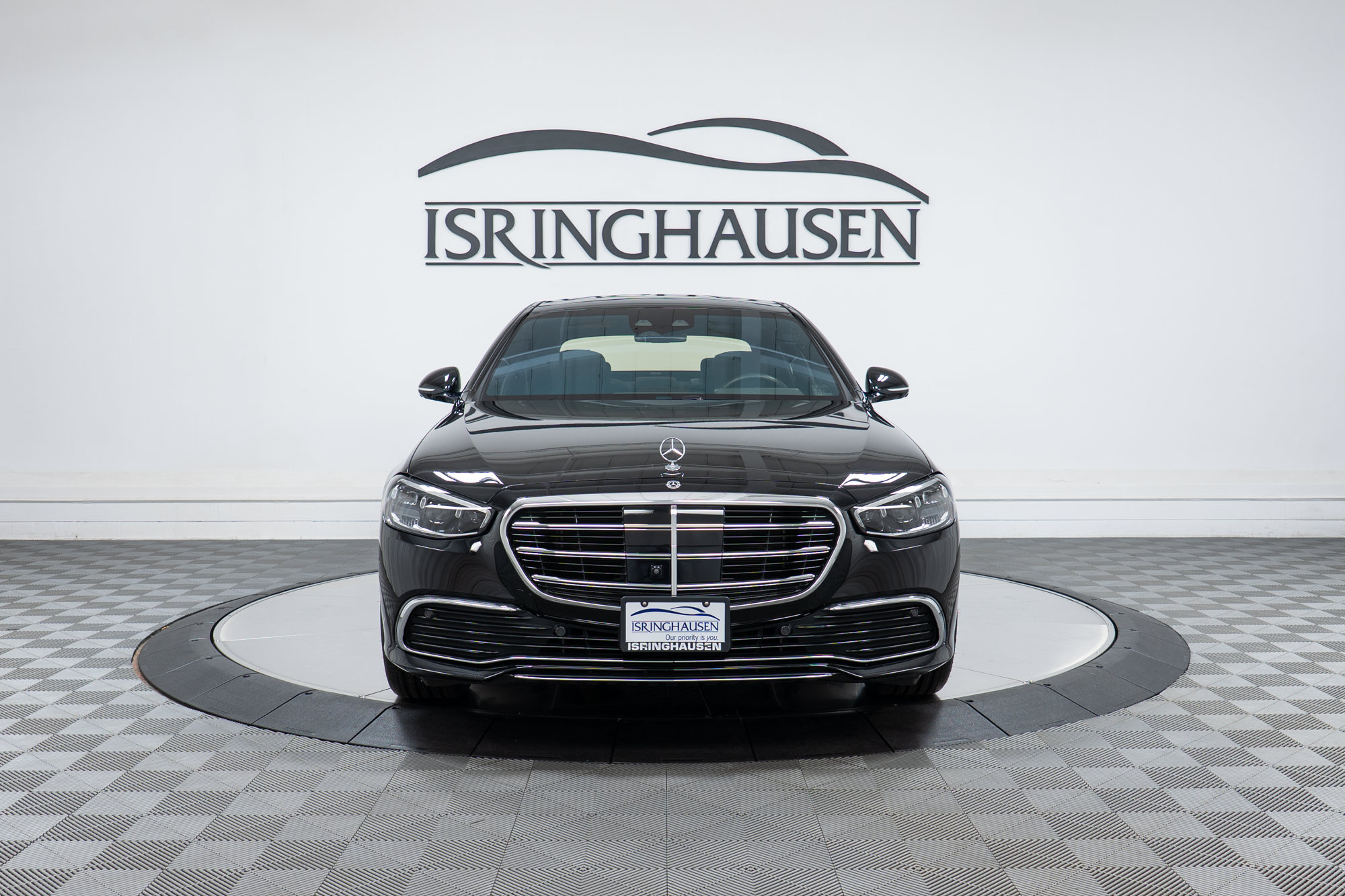 Certified 2023 Mercedes-Benz S 500 4MATIC w/ 3D Technology Package image 2