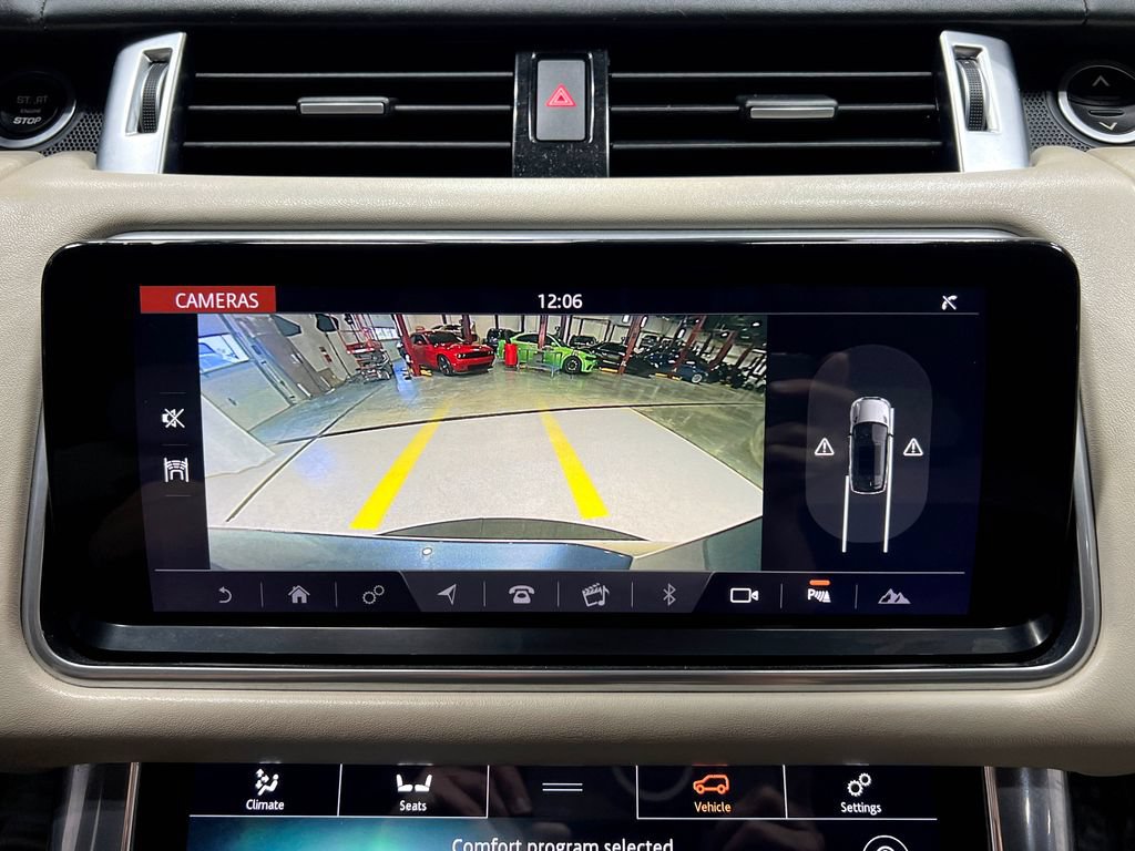 Used 2019 Land Rover Range Rover Sport HSE Dynamic AWD/4WD image 12