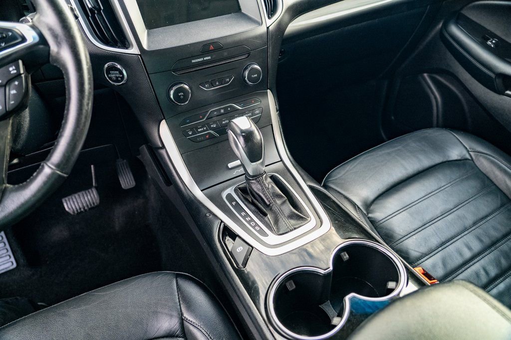 Used 2017 Ford Edge SEL w/ Canadian Touring Package image 17