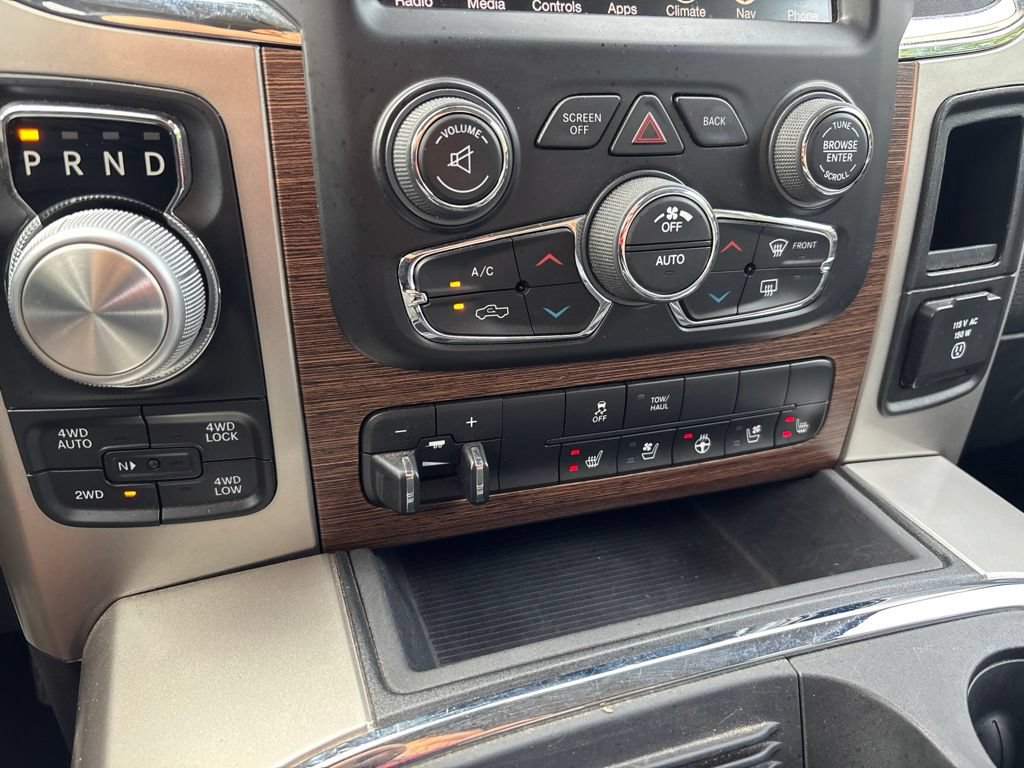 Used 2017 RAM 1500 Laramie w/ Convenience Group AWD/4WD image 35