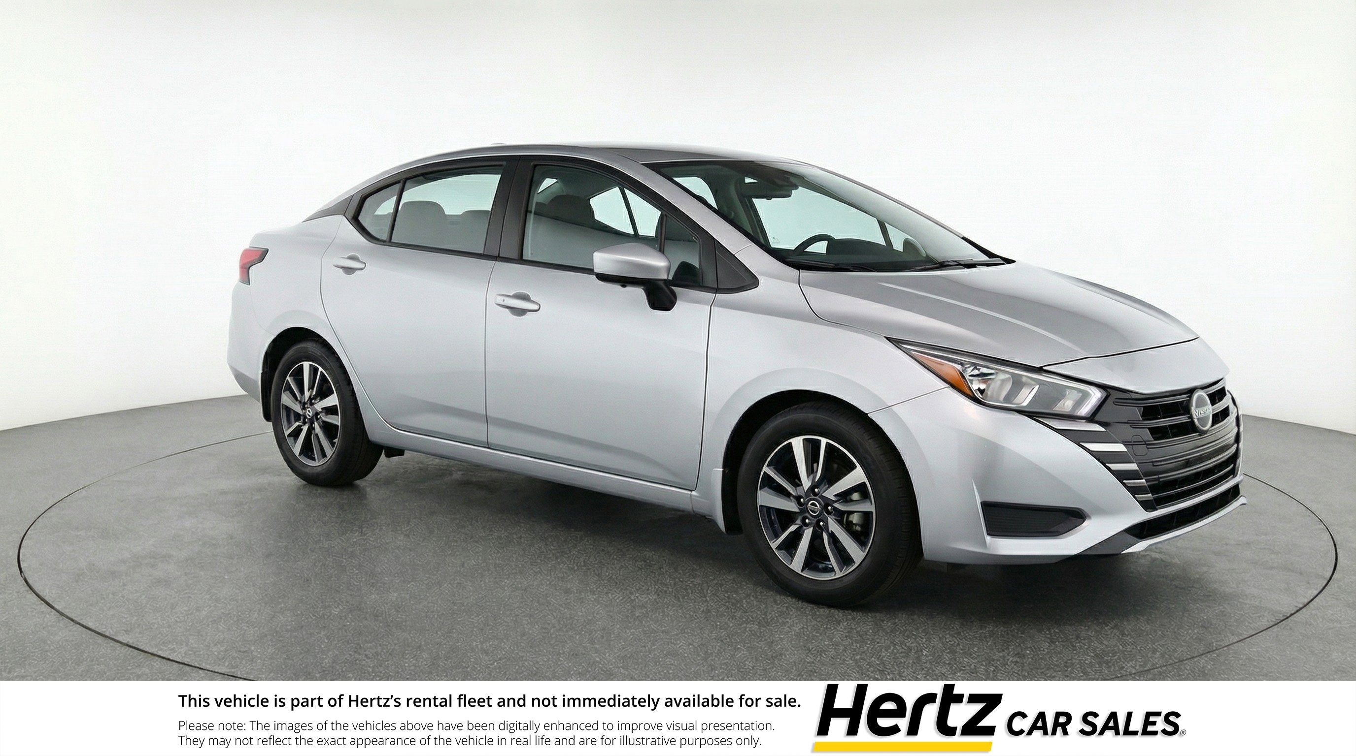 Used 2025 Nissan Versa SV FWD image 1