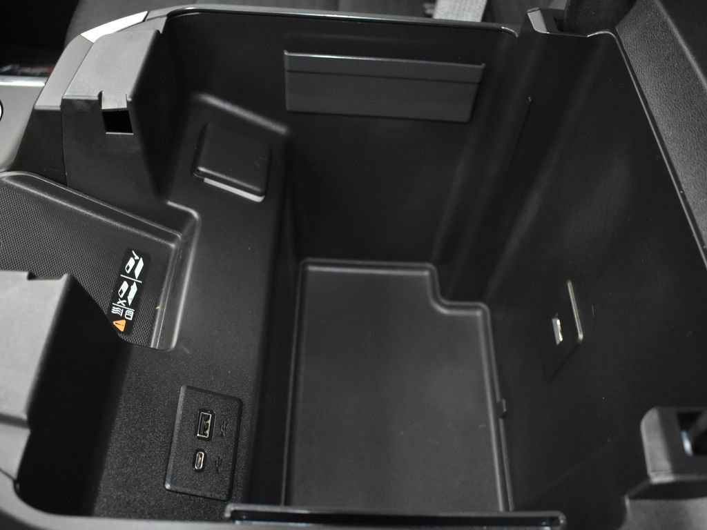 Used 2022 Chevrolet Silverado 1500 LT Trail Boss AWD/4WD image 22