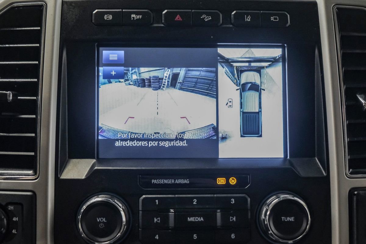 Used 2020 Ford F250 Lariat w/ Lariat Ultimate Package image 22