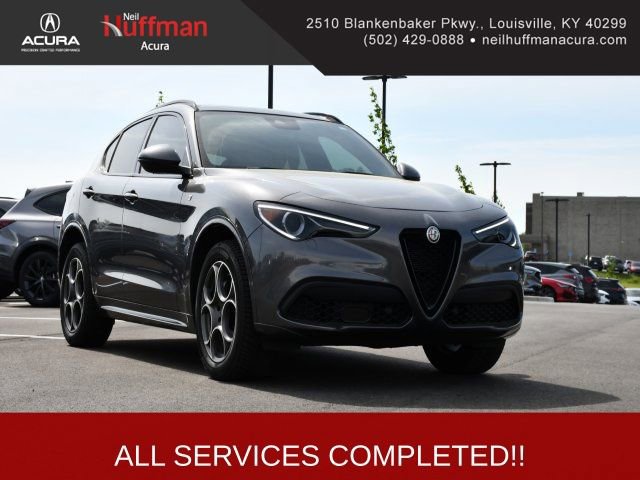 Used 2022 Alfa Romeo Stelvio Ti image 1