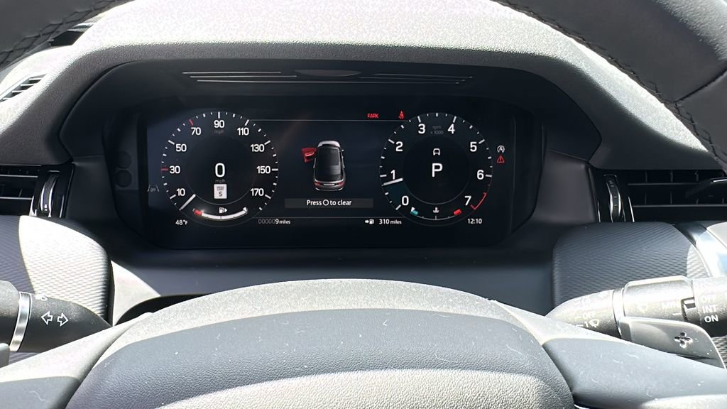 New 2026 Land Rover Discovery Sport Landmark AWD/4WD image 15
