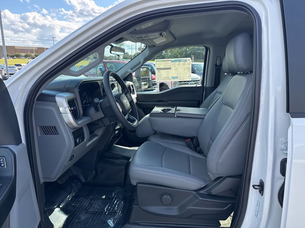 New 2026 Ford F350 XL w/ XL Chrome Package image 10