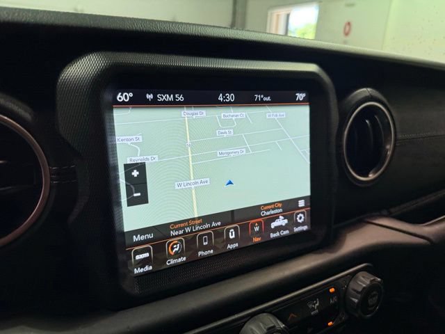 Used 2020 Jeep Gladiator Overland AWD/4WD image 17