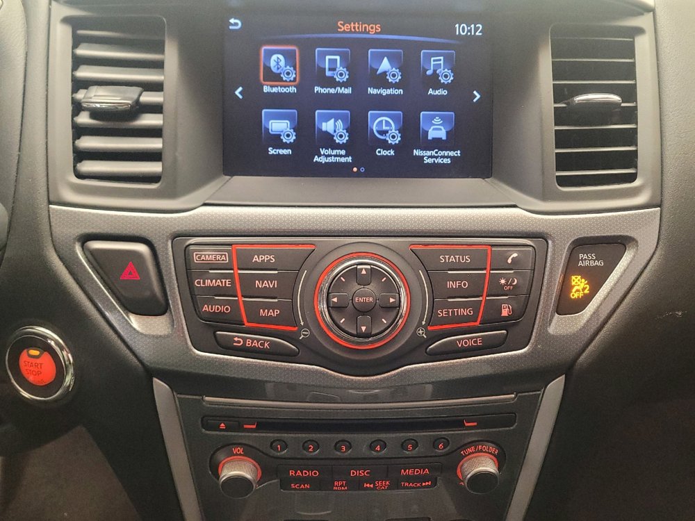 Used 2018 Nissan Pathfinder SL image 25