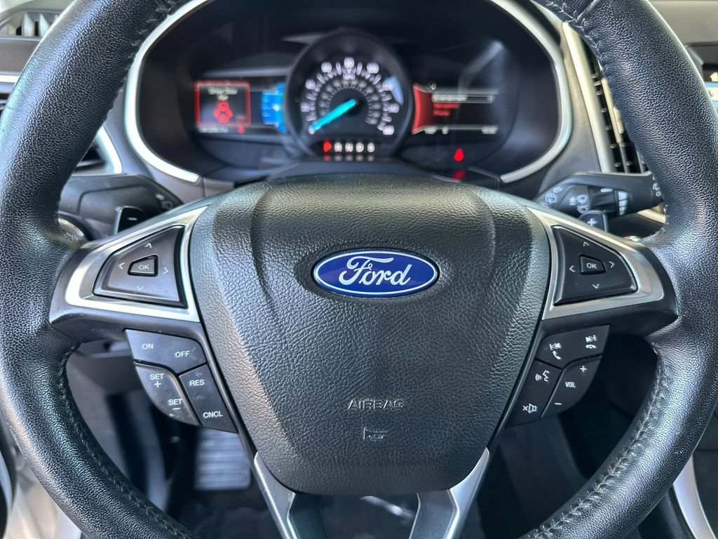 Certified 2018 Ford Edge SEL w/ Equipment Group 201A AWD/4WD image 23