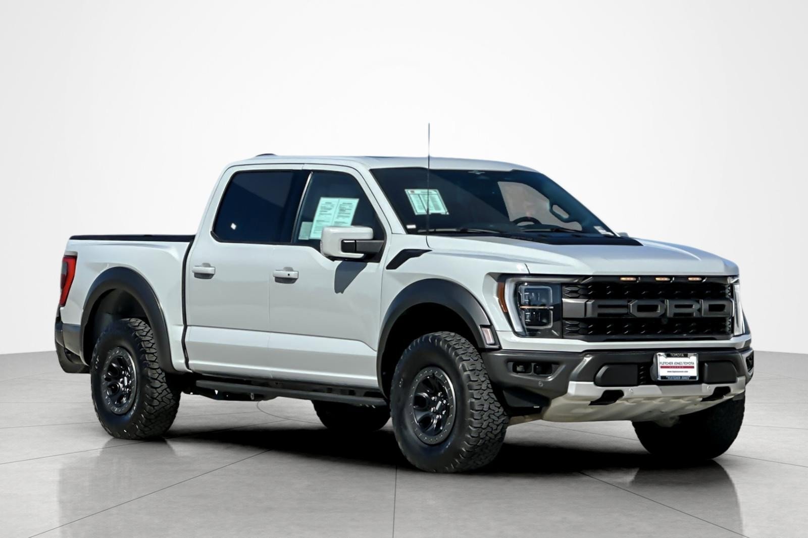 Used 2023 Ford F150 Raptor w/ Raptor Carbon Fiber Package image 7