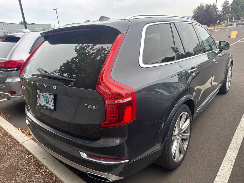 Used 2017 Volvo XC90 T6 Inscription w/ Vision Package AWD/4WD image 3