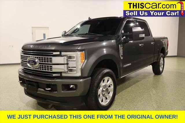 Used 2019 Ford F250 Platinum w/ Platinum Ultimate Package AWD/4WD image 3