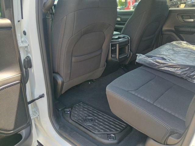 Used 2026 RAM 1500 Express AWD/4WD image 19