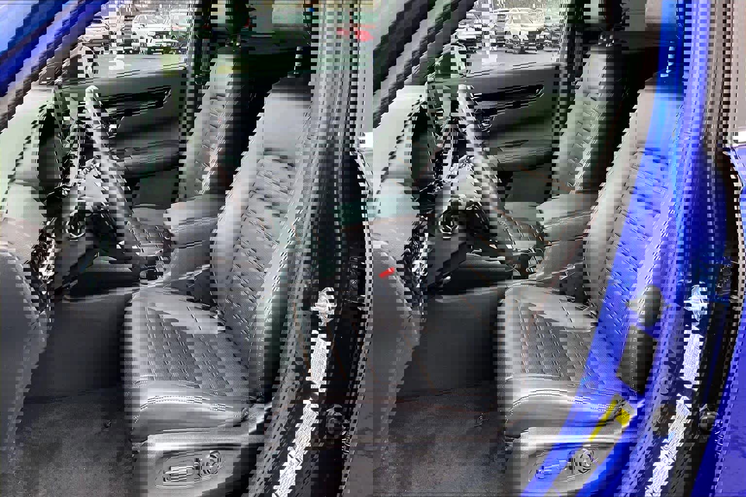 Used 2023 Honda CR-V Sport Touring image 7