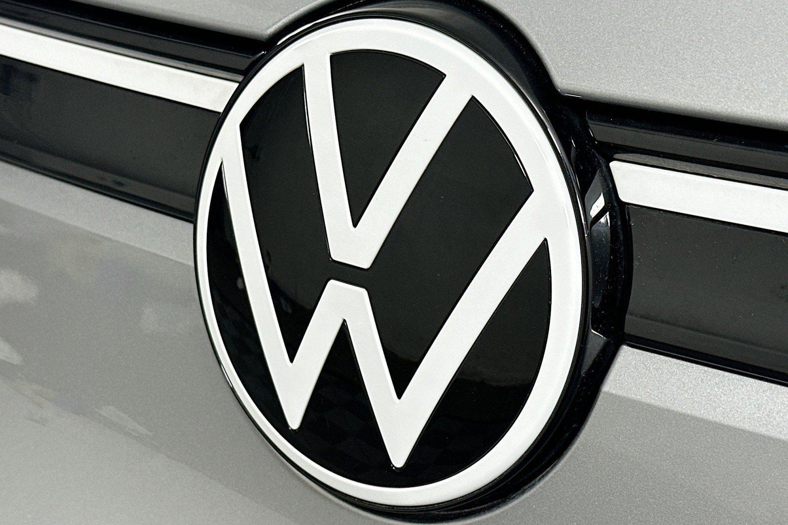 Used 2024 Volkswagen ID.4 2WD image 15