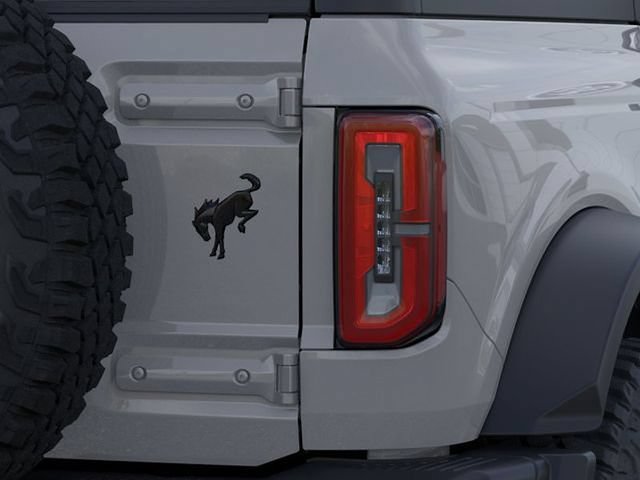 New 2026 Ford Bronco Badlands w/ Sasquatch Package AWD/4WD image 23