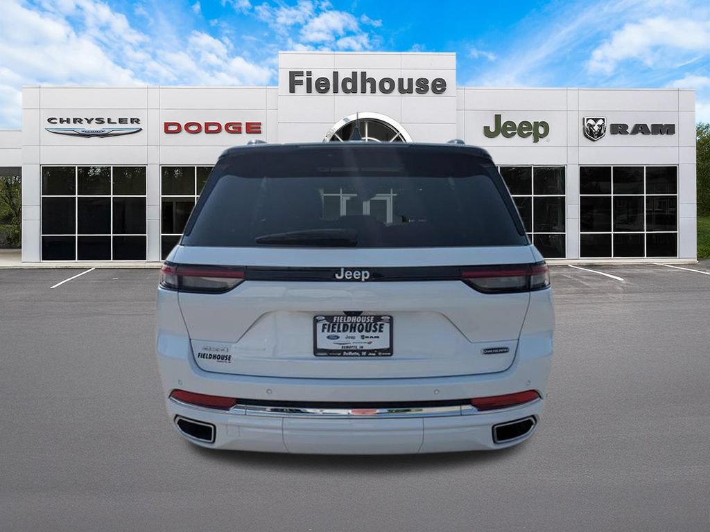 Used 2025 Jeep Grand Cherokee Overland AWD/4WD image 11