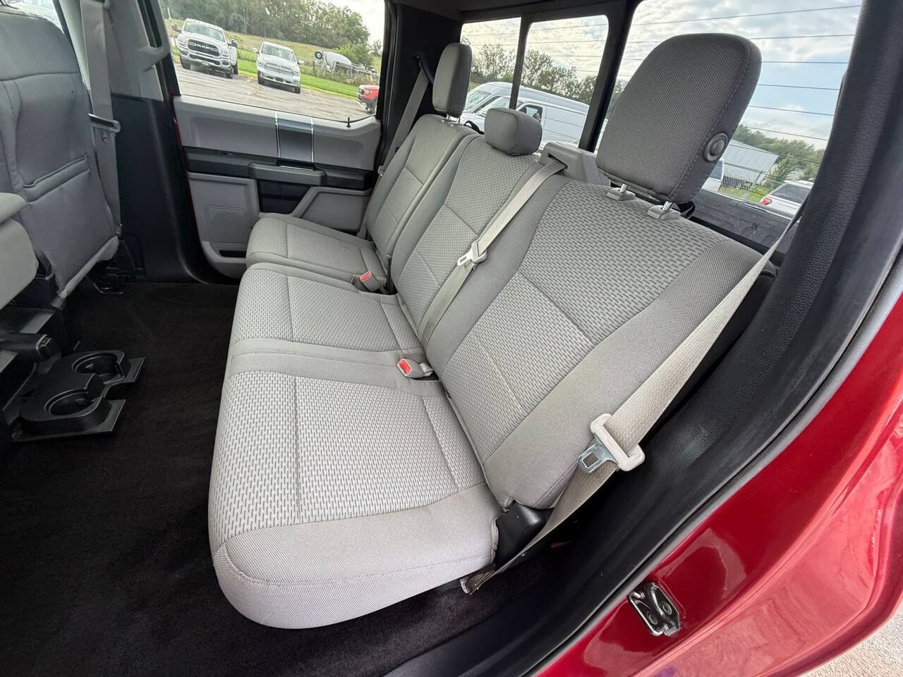 Used 2016 Ford F150 XLT w/ Equipment Group 302A Luxury AWD/4WD image 11
