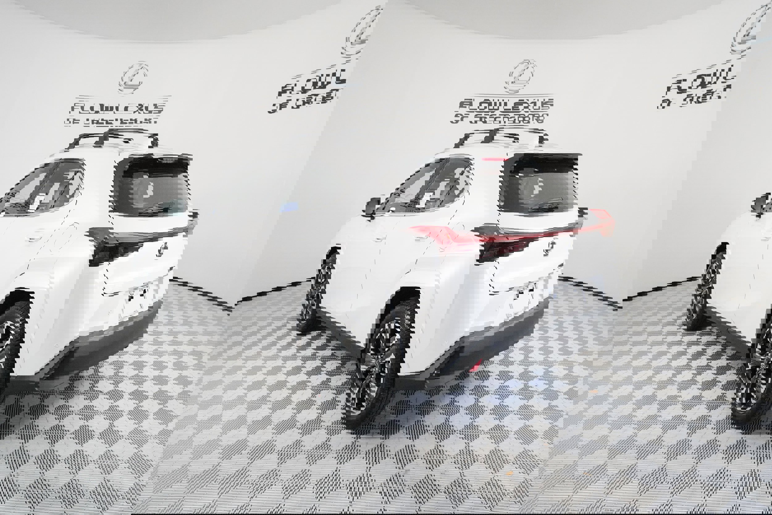 New 2025 Lexus UX 300h FWD image 5