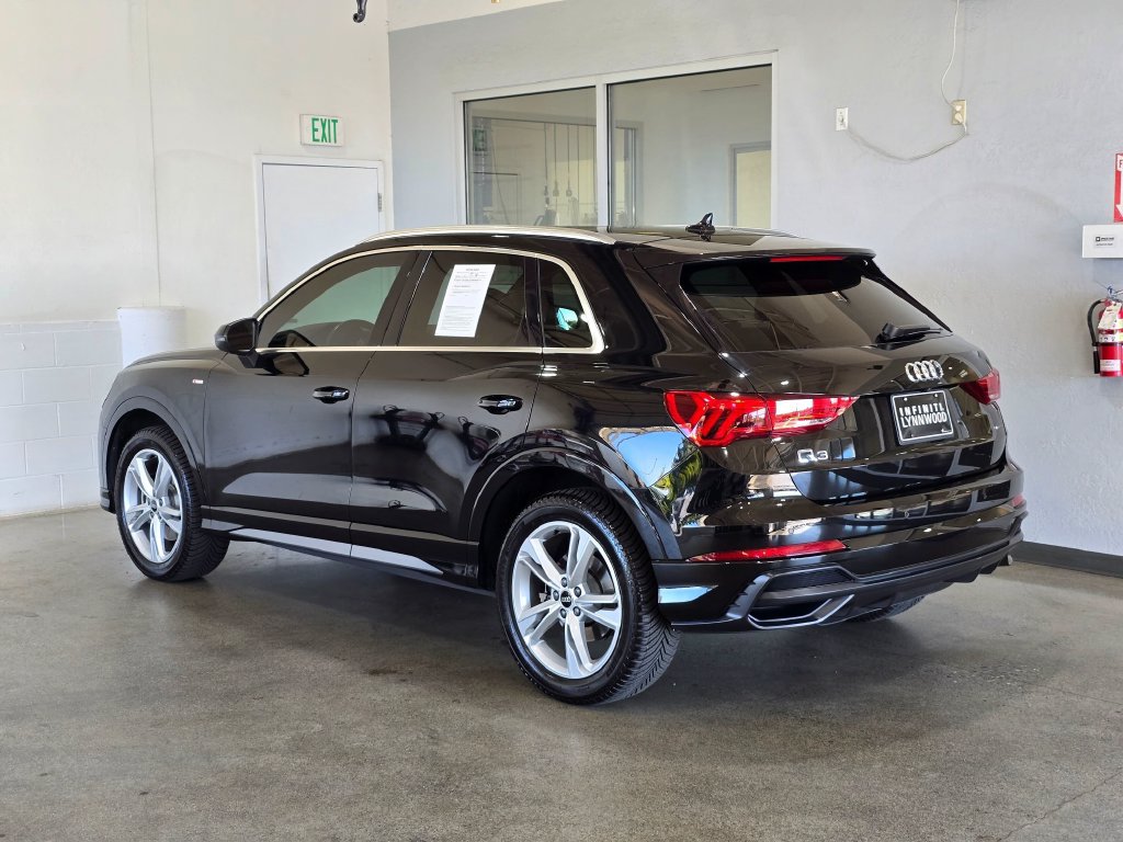 Used 2021 Audi Q3 2.0T Premium Plus w/ Premium Plus Package AWD/4WD image 6