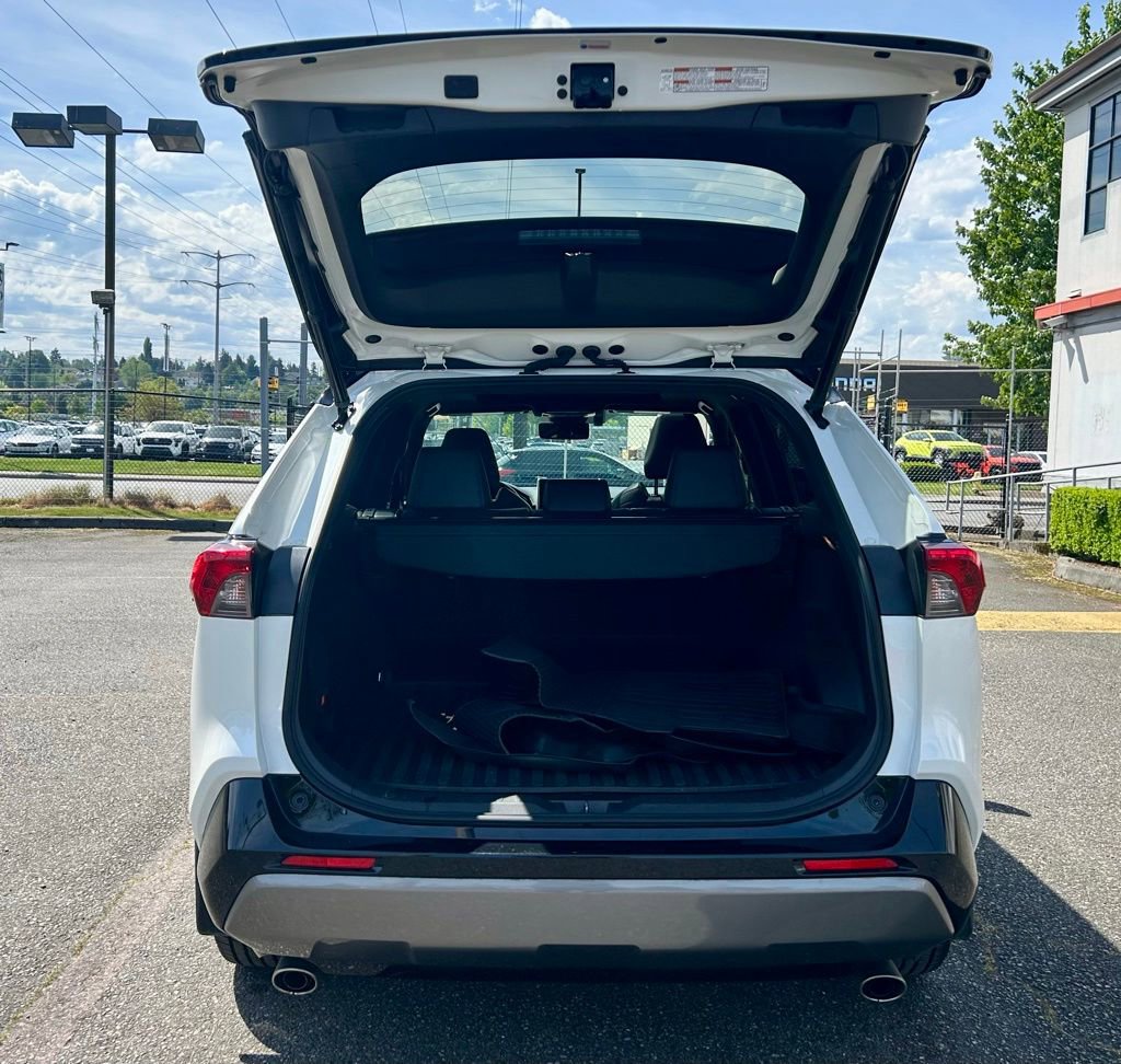 Used 2019 Toyota RAV4 XSE AWD/4WD image 27