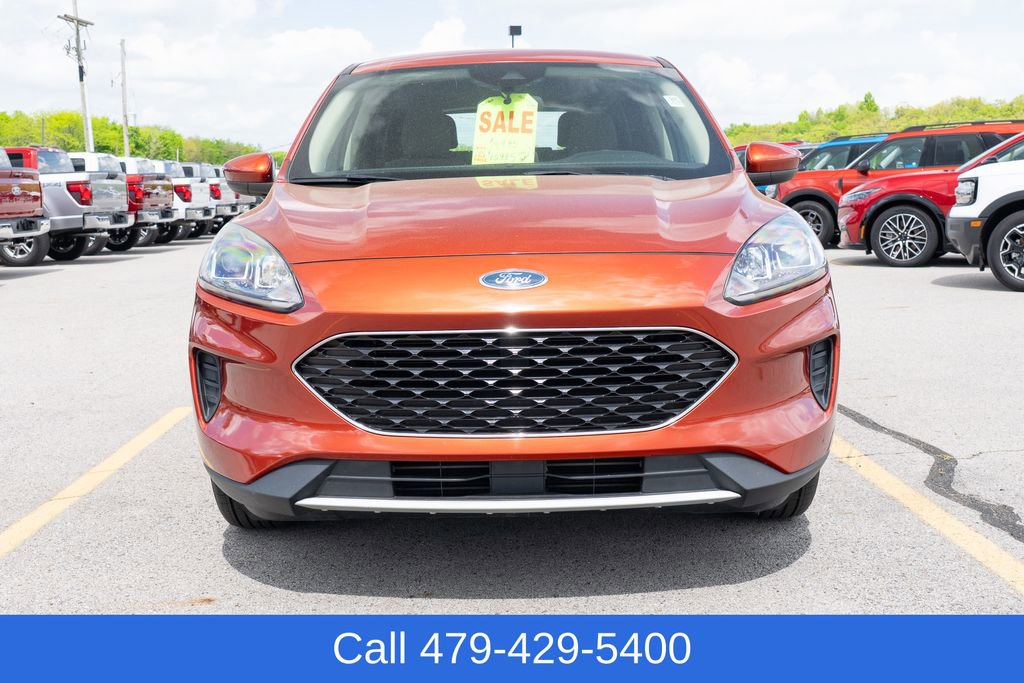 Used 2020 Ford Escape SE image 9