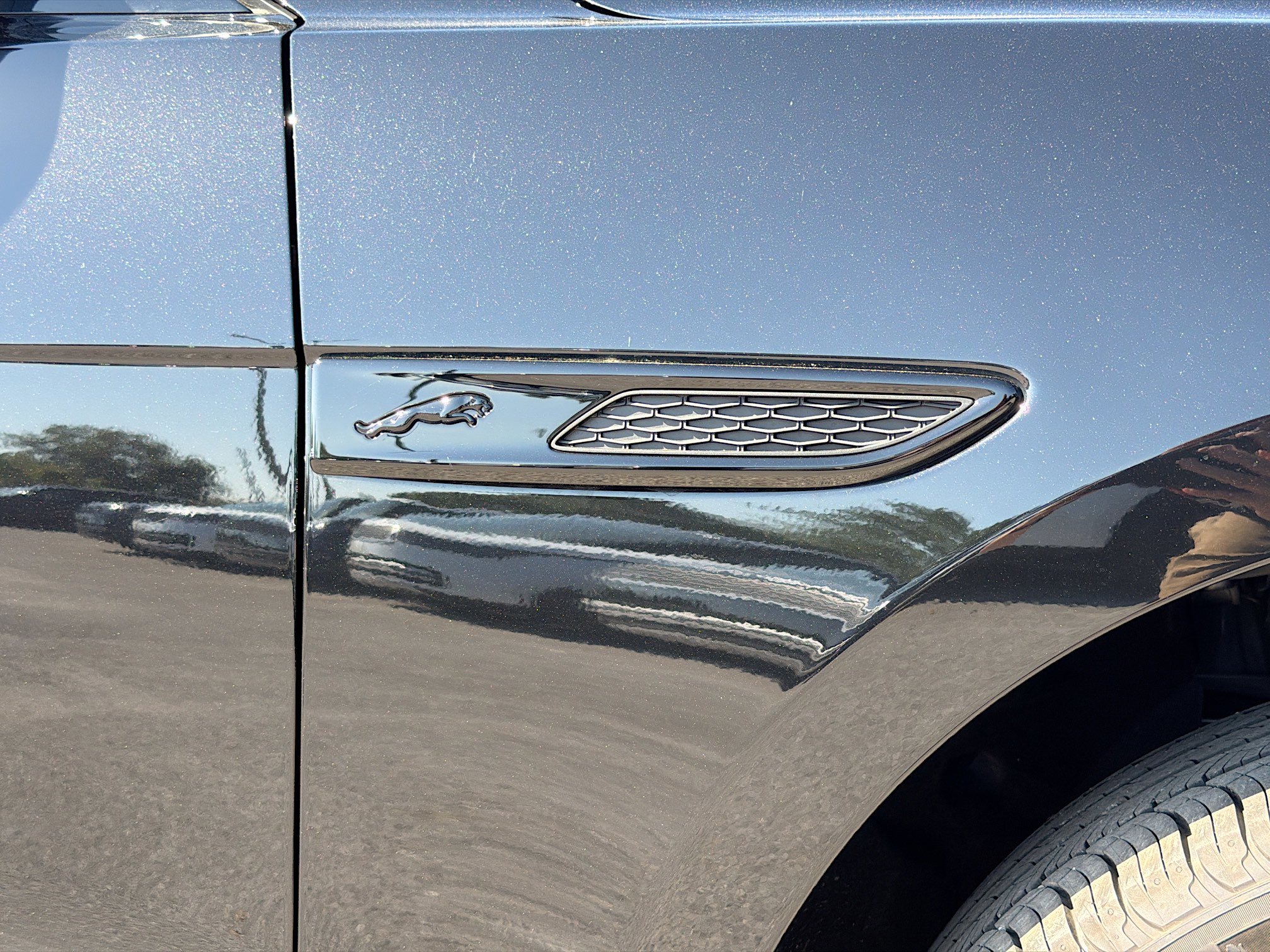 New 2026 Jaguar F-PACE R-Dynamic S AWD/4WD image 45