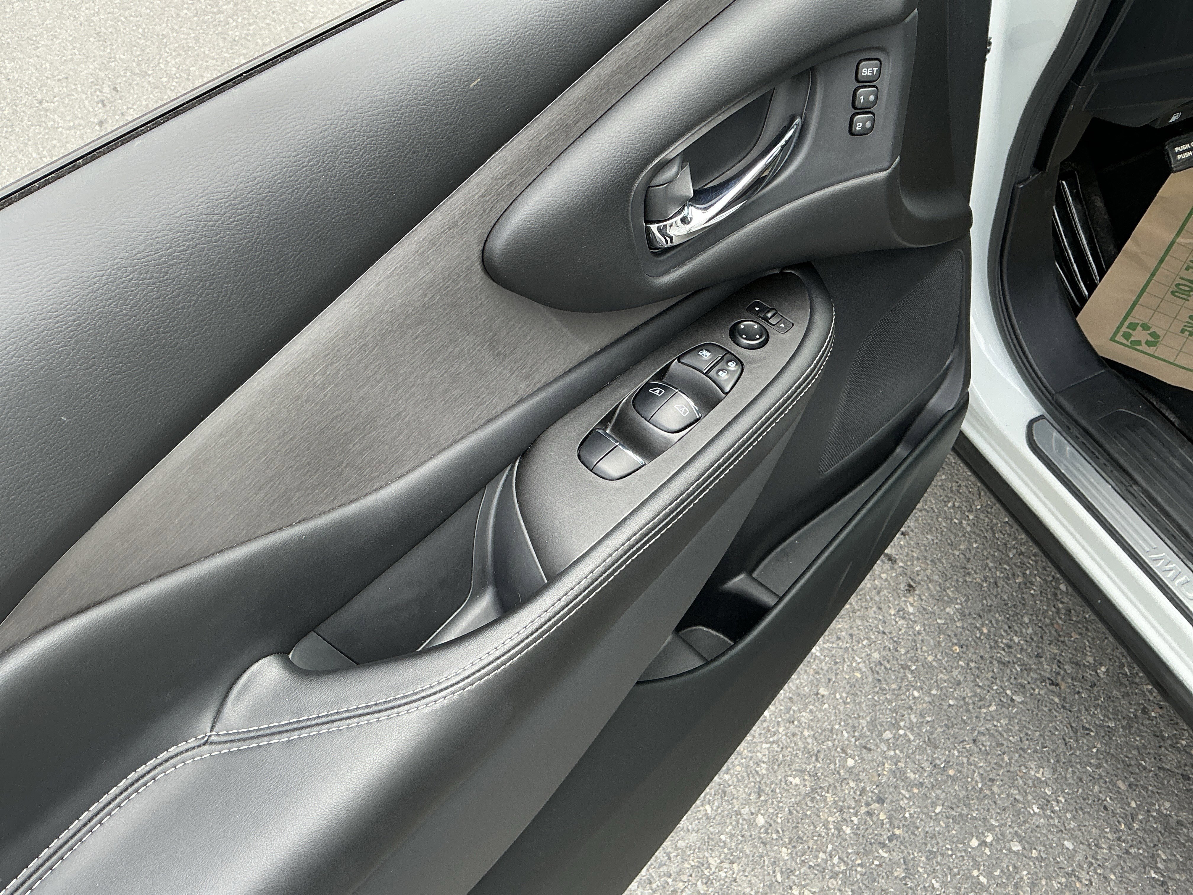 Used 2023 Nissan Murano SL w/ SL Moonroof Package image 19