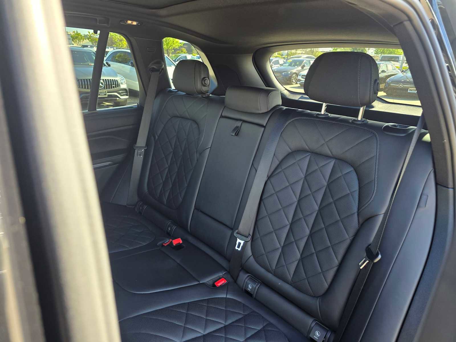 Used 2023 BMW X5 xDrive40i w/ Premium Package image 19