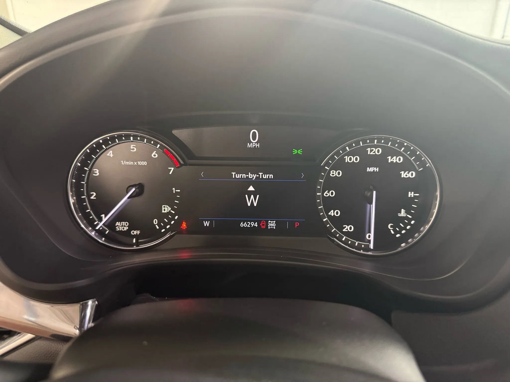 Used 2019 Cadillac XT4 Luxury w/ Cold Weather Package image 14