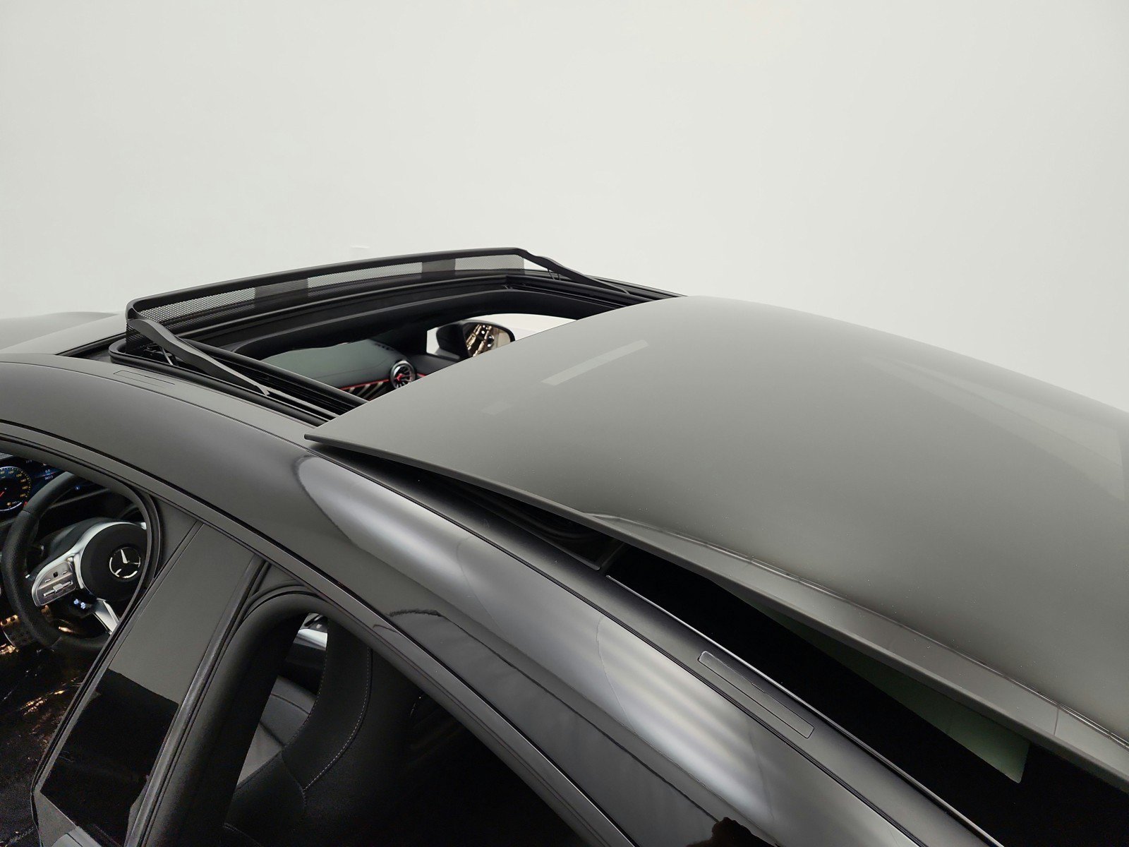 Certified 2023 Mercedes-Benz CLA 35 AMG 4MATIC image 11