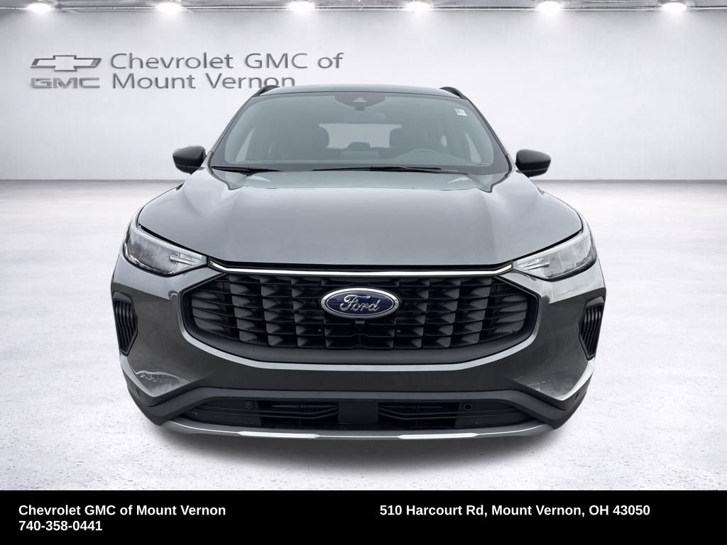 Used 2025 Ford Escape ST-Line image 8